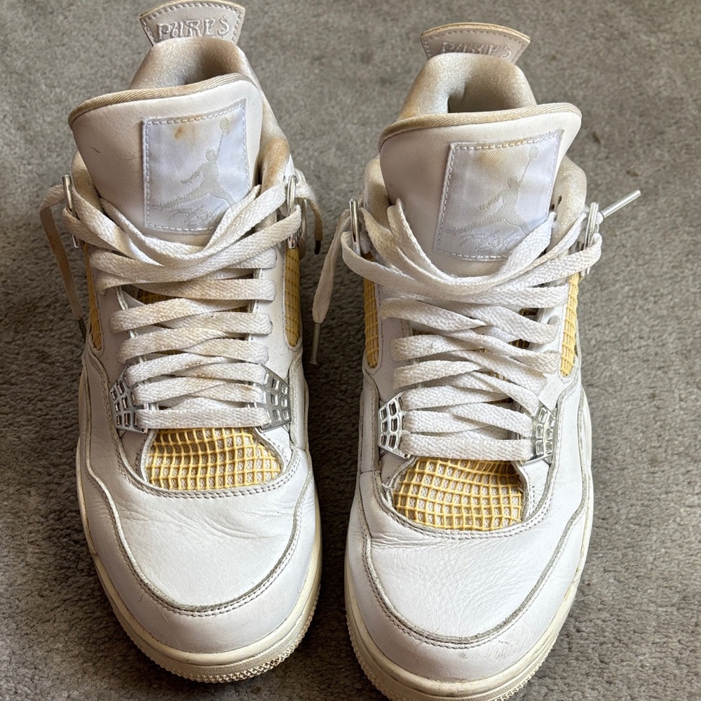 Jordan Sneakers White and Yellow